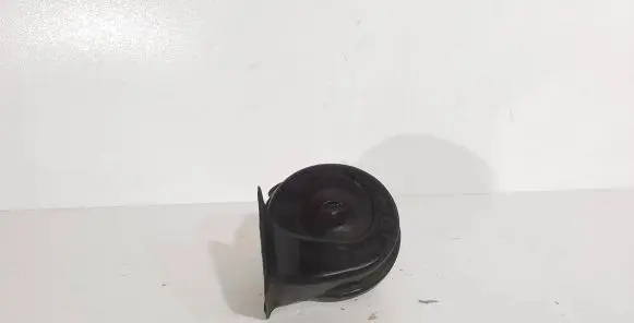 Audi A3 S3 8P Horn signal 703881157