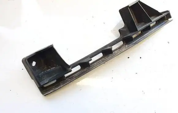 Volkswagen Touran I Front bumper mounting bracket 1t0807889b