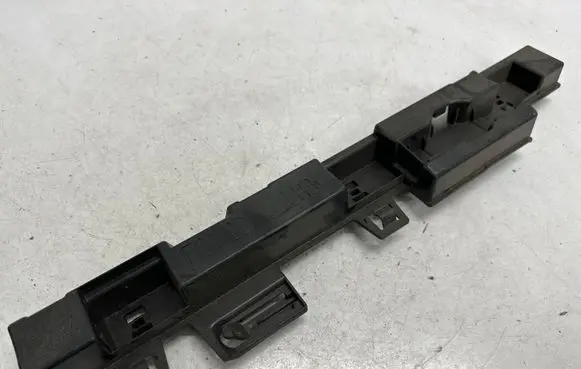 BMW 2 F22 F23 Sill supporting ledge 7268075