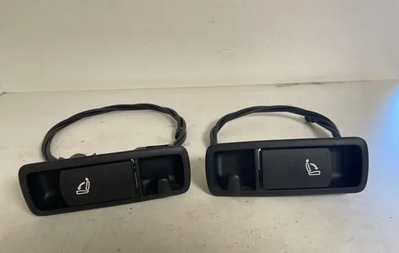 Volkswagen PASSAT B7 Seat back rest control lever/handle 3AF885592 3AF885591