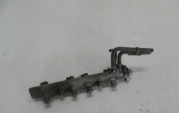 Renault Laguna I Fuel main line pipe 