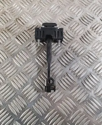 Volvo XC90 Front door check strap stopper 31395137