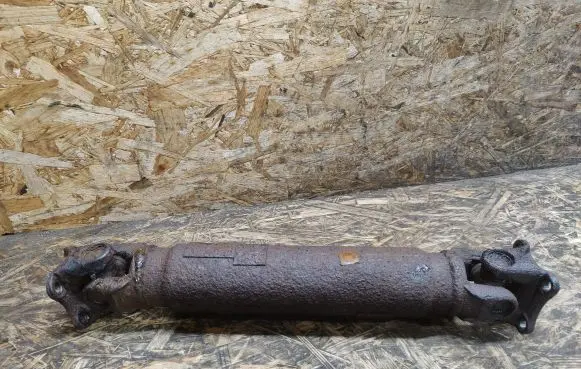 Nissan 240ZX, 280ZX, 300ZX Middle center prop shaft 