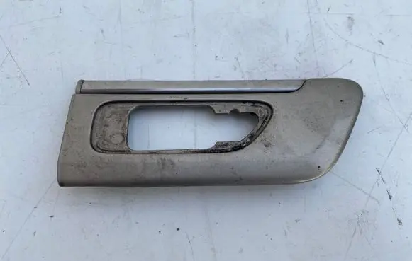 Volvo S80 Fender trim (molding) 8658933