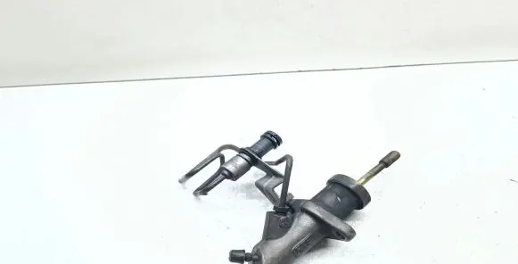 Clutch master cylinder