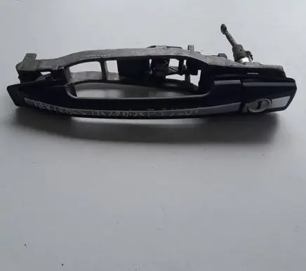 Mercedes-Benz E W124 Front door exterior handle