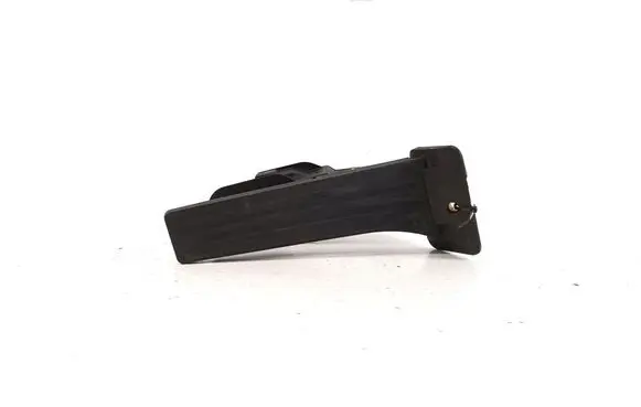 BMW 2 F46 Accelerator throttle pedal 6859999