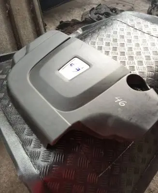 Volvo XC60 Engine cover (trim) 31319191 31319190