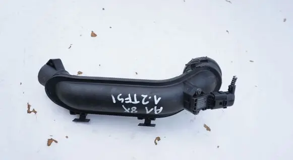 Audi A1 Turbo air intake inlet pipe/hose 03F145673F