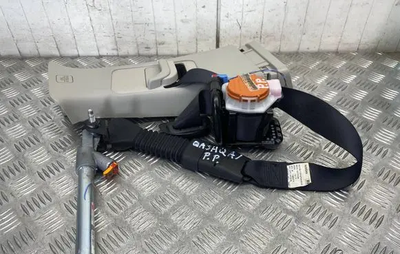 Nissan Qashqai Front seatbelt 868844EA2A