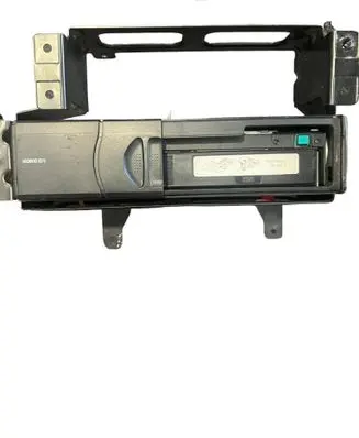 BMW 3 E90 E91 CD/DVD changer 9196669