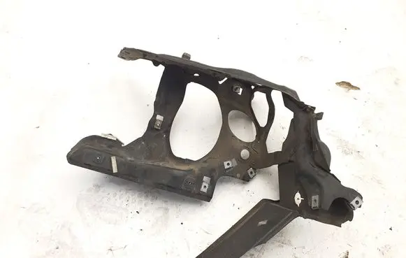 BMW 7 E65 E66 Headlight/headlamp mounting bracket 17022968 51717022968