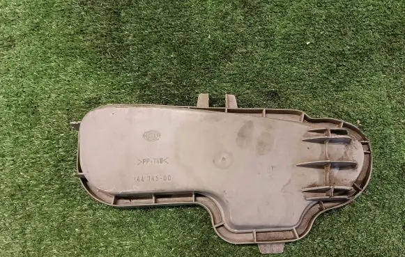 Mercedes-Benz E W210 Headlight/headlamp dust cover 14434500