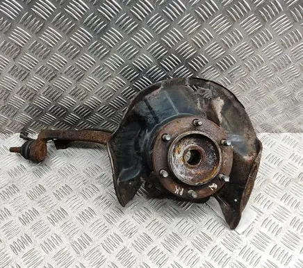 Toyota Land Cruiser (HDJ90) Front wheel hub 4320235060