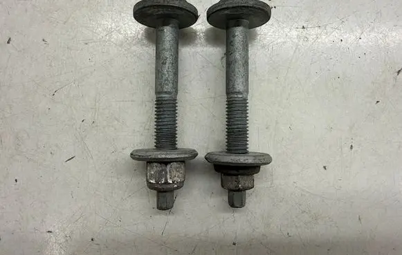 Dodge Hornet Rear suspension camber bolt 68586833AA 68586832AA