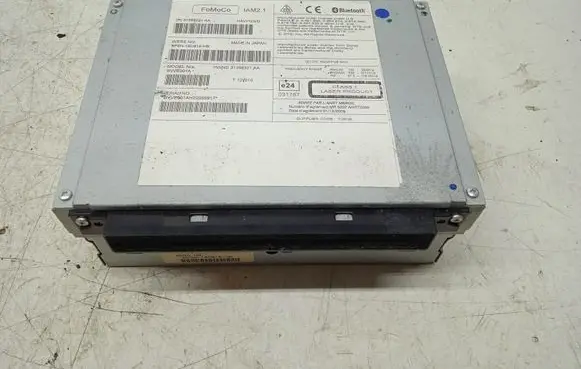 Volvo S60 Radio/CD/DVD/GPS head unit 31358291