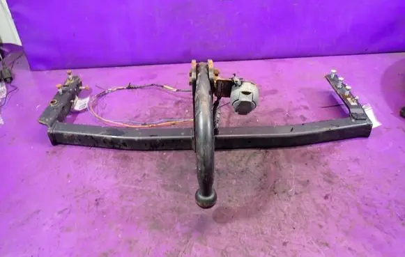 Nissan Primera Tow bar 