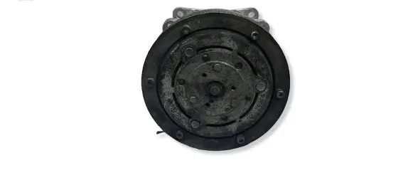 Mercedes-Benz Sprinter W906 Air conditioning (A/C) compressor (pump) 03910542