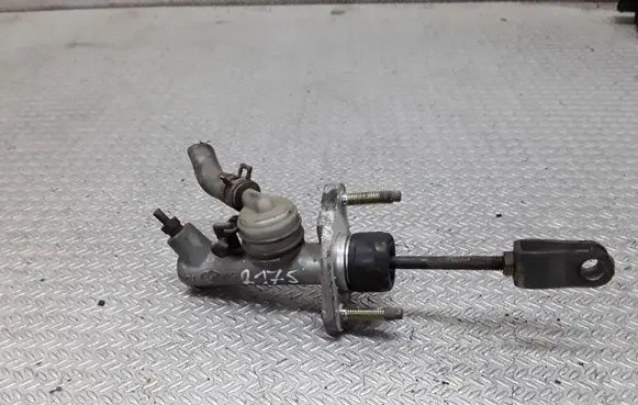 Clutch master cylinder