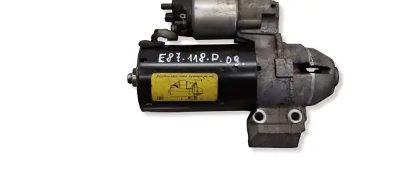 BMW 1 E81 E87 Starter motor 7823700
