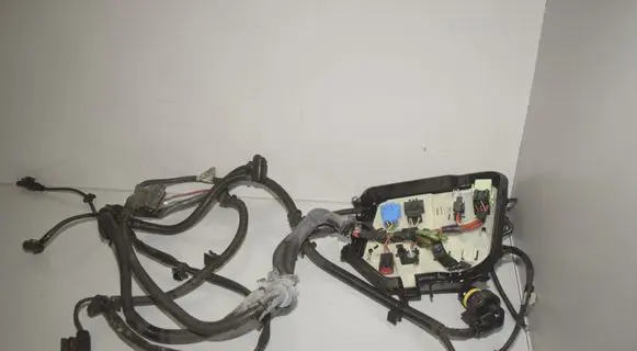 BMW 5 F10 F11 Engine installation wiring loom 8583538 12518583538