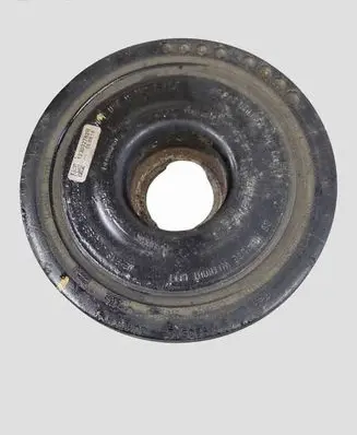 Mercedes-Benz C W205 Crankshaft pulley 123032762R