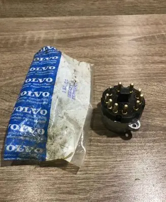 Volvo 140 Starter motor parts 12124210