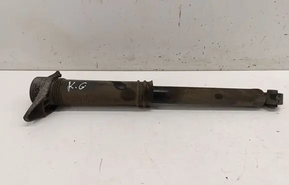 Nissan Qashqai J12 Rear shock absorber/damper 562106UA1B