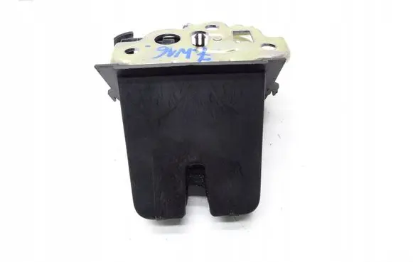 Skoda Octavia Mk3 (5E) Tailgate/trunk/boot lock/catch/latch 8R0827505A