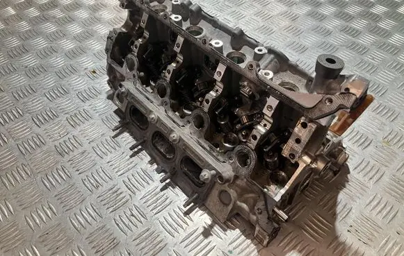 Mercedes-Benz A W177 Rocker cam cover A2820104001 282914