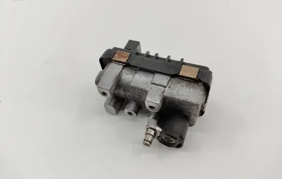 BMW X3 E83 Turbine electric control actuator 6NW009420 G290