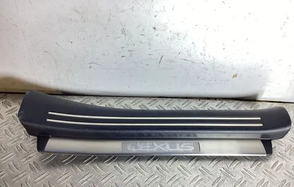 Lexus LS 460 - 600H Rear sill trim cover 6791750181