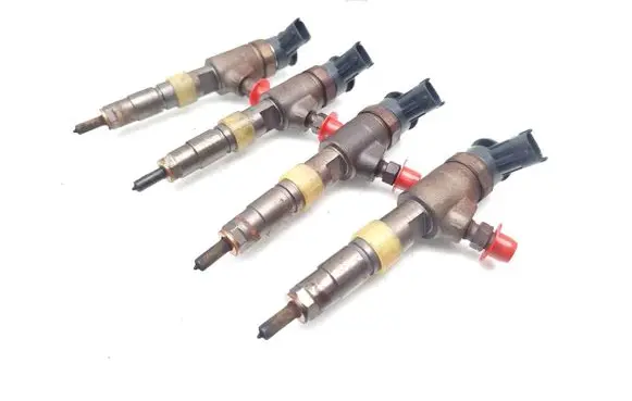 Citroen C3 Picasso Fuel injectors set 0445110340