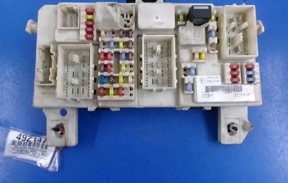 Fuse box set