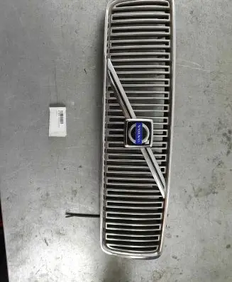 Volvo S80 Front grill 9178087