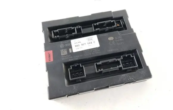 Audi A4 S4 B8 8K Comfort/convenience module 8K0907064C 00002001 5DK00991810