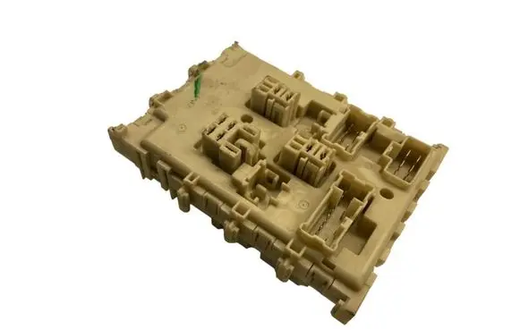 Nissan Primera Fuse box set 24350AV700 0511041