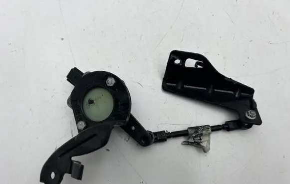 Ford Escort Headlight/headlamp level sensor K2428031548E