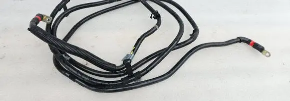 Positive cable (battery)