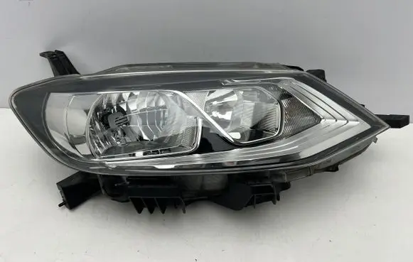 Nissan Pulsar Headlight/headlamp 26010-3ZL0A
