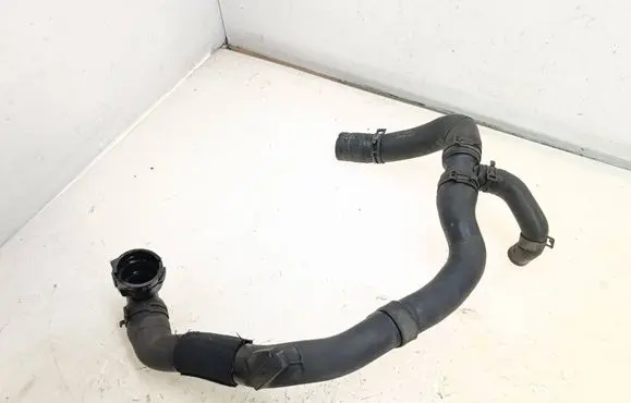 Volkswagen PASSAT CC Engine coolant pipe/hose 3AA122051A 124610