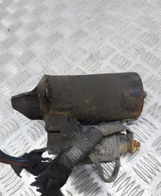Opel Zafira A Starter motor