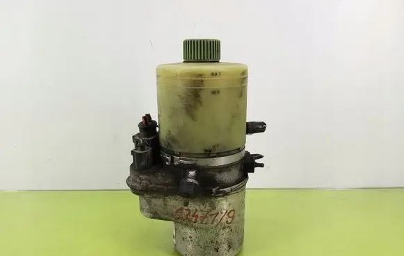 Seat Ibiza III (6L) Power steering pump 6Q0423156M