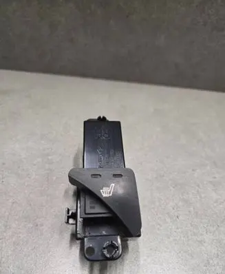 KIA Sportage Seat heating switch 4912011110