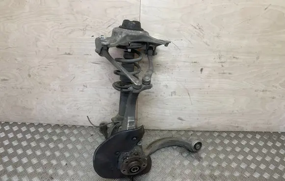 Audi Q5 SQ5 Front wheel hub spindle knuckle 8R0031AP