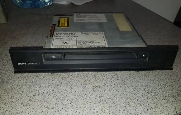 Navigation unit CD/DVD player