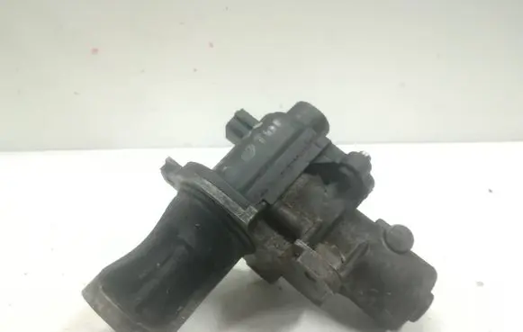Audi A4 S4 B7 8E 8H EGR valve