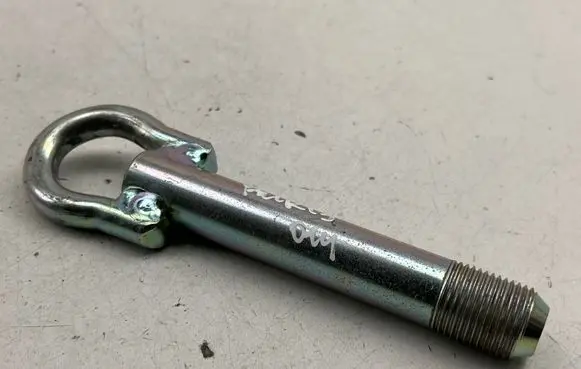 Toyota Auris E180 Towing hook eye 