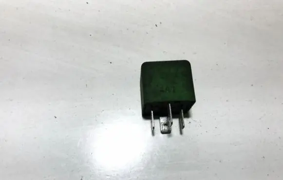 Opel Zafira A Other relay 03447012