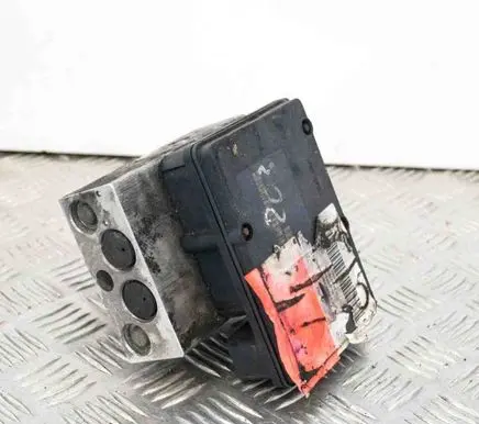 Mercedes-Benz C W203 ABS Pump